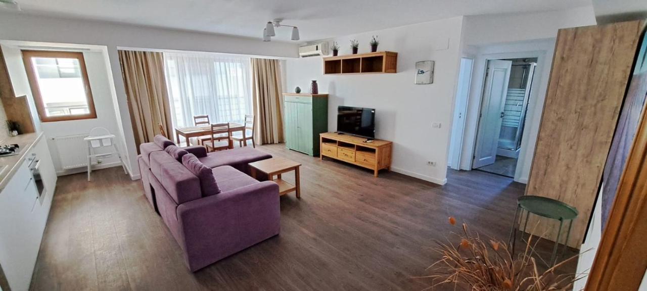 C&Y Zev Apartments Mamaia Ngoại thất bức ảnh